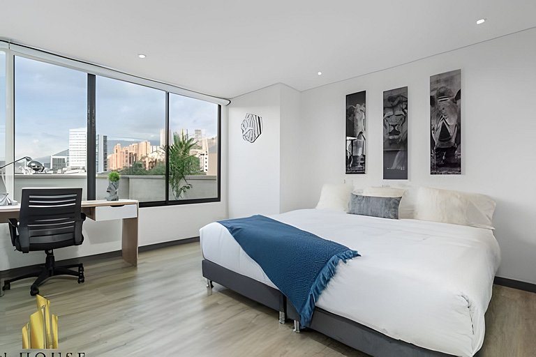 Manila Center 303 - Sophisticated Loft/Trendy nbhd
