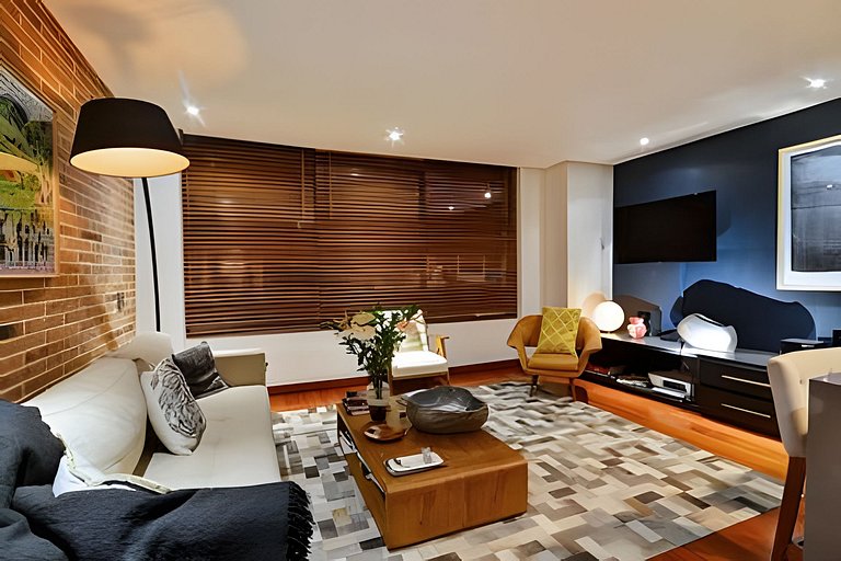 Setai 1408 - Stunning Luxury Penthouse with Views