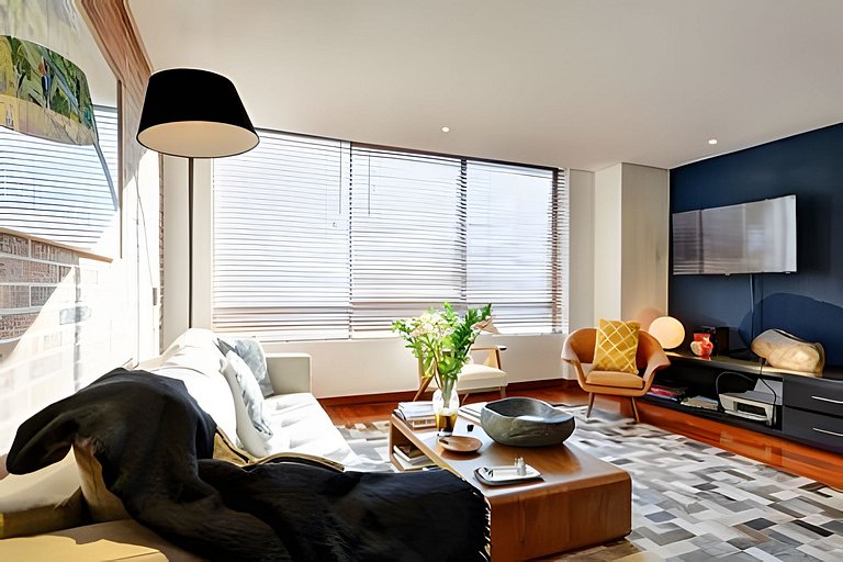 Setai 1408 - Stunning Luxury Penthouse with Views