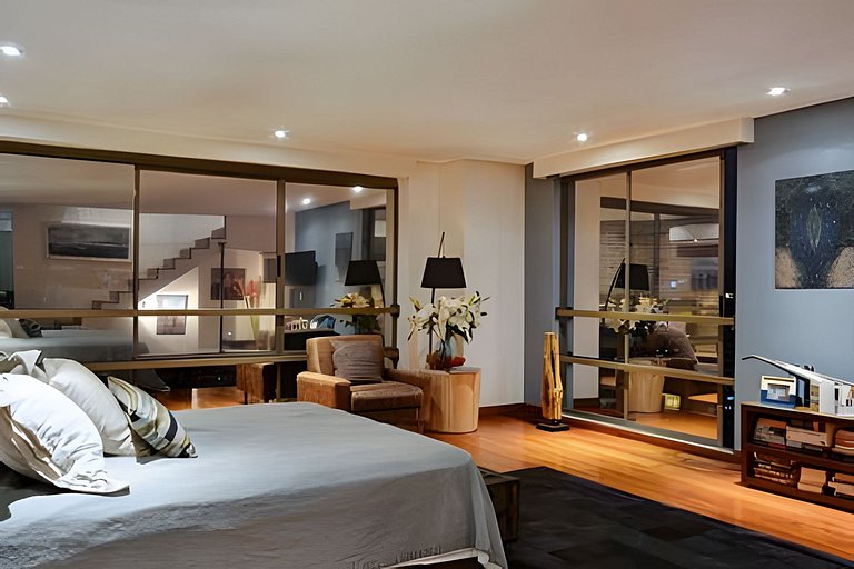 Setai 1408 - Stunning Luxury Penthouse with Views
