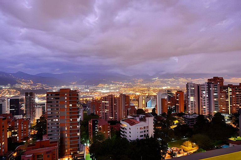 Setai 1408 - Stunning Luxury Penthouse with Views