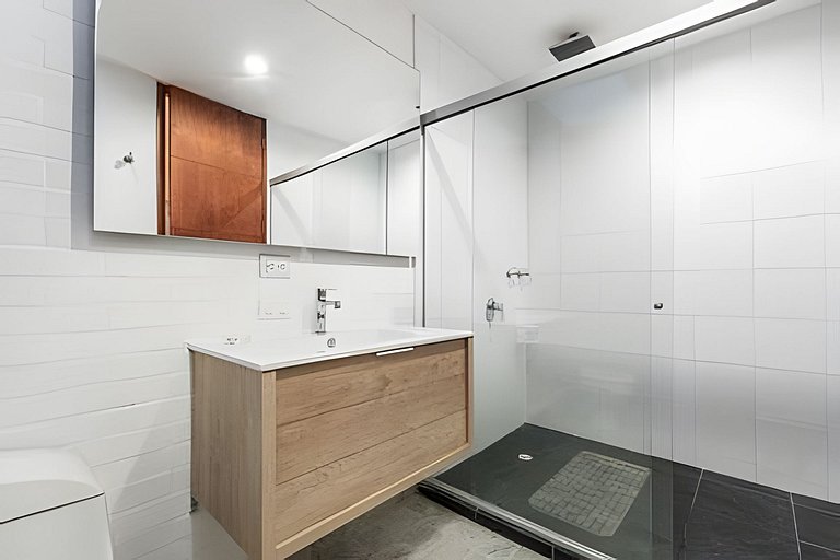 Gauss 1205-Serenity Modern Apt/Terrace/Squash/Gym
