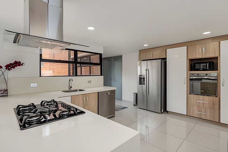 Pasadena 902 - Luxury and Exclusive in El Poblado