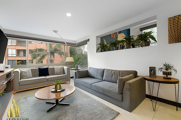 El Tesoro 202A - Spacious Apt w Luxury Finishes