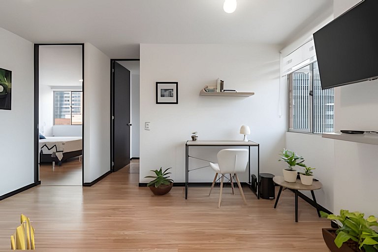 Plaza del Rio 2015-Airy apt near Modern Art Museum