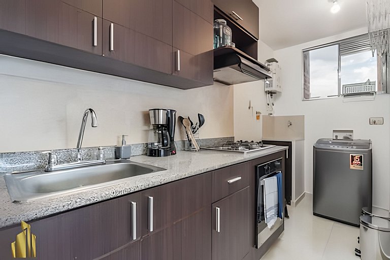 Plaza del Rio 2015-Airy apt near Modern Art Museum