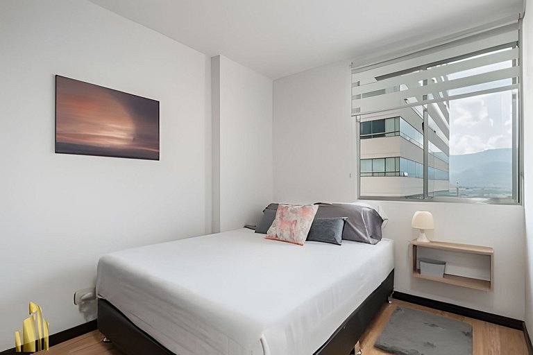 Plaza del Rio 2015-Airy apt near Modern Art Museum