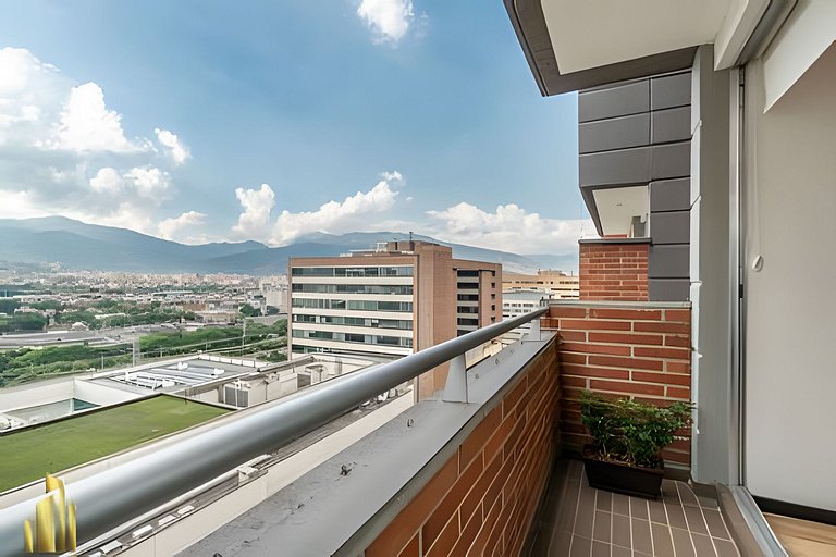 Plaza del Rio 2015-Airy apt near Modern Art Museum