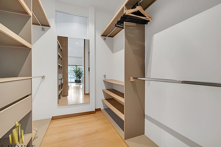 Obra 14 703 - Sophisticated apt/large priv balcony