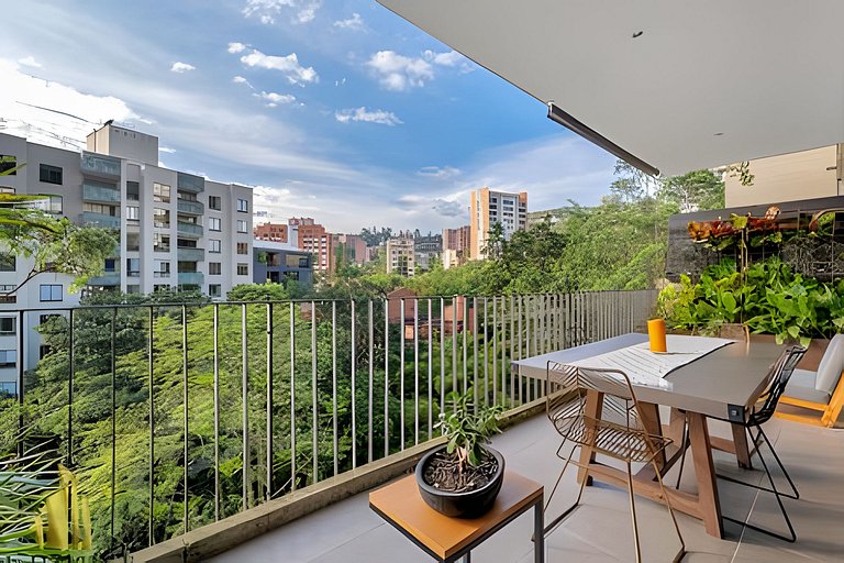 Obra 14 703 - Sophisticated apt/large priv balcony