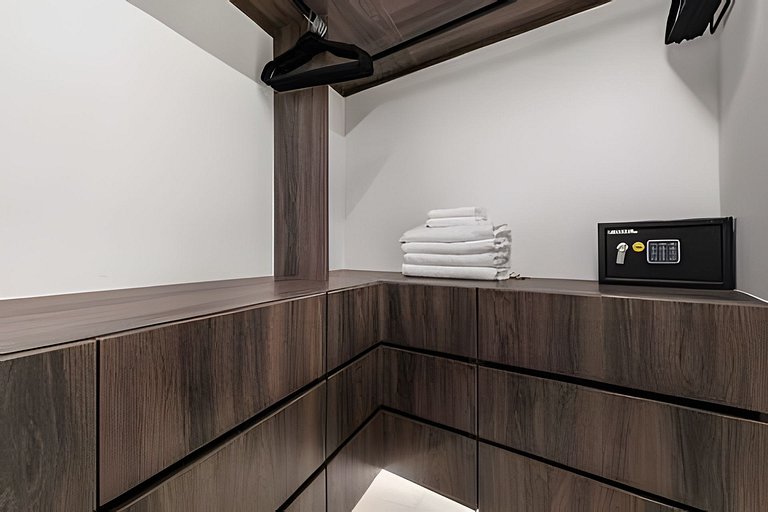 El Poblado 502 - Where Style Comes to Life