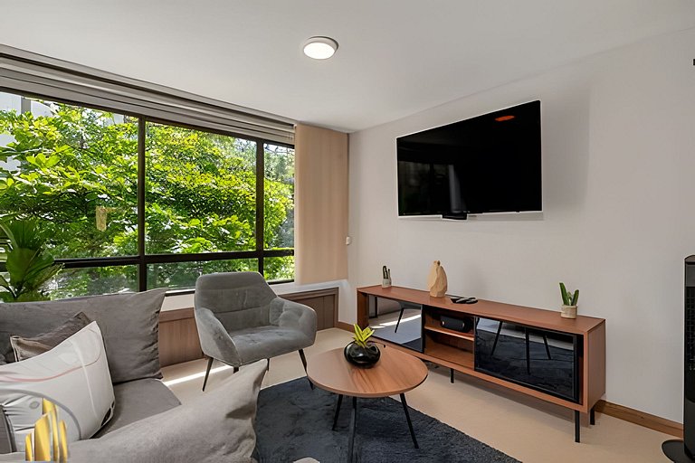 Ankara 501 - Modern Apt inside Provenza with AC