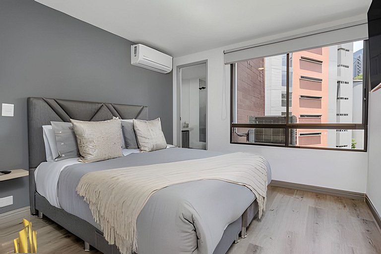 Ankara 602 - Private clean & bright Apt with AC