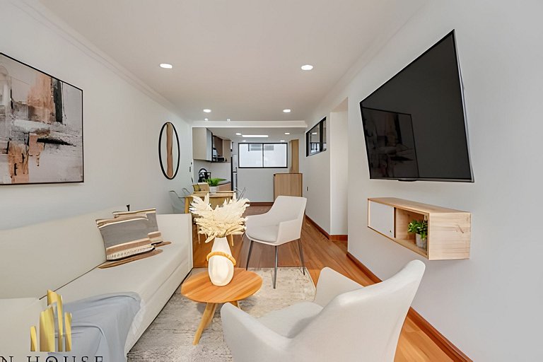Aria Living 502 - Luxury Terrace in Laureles