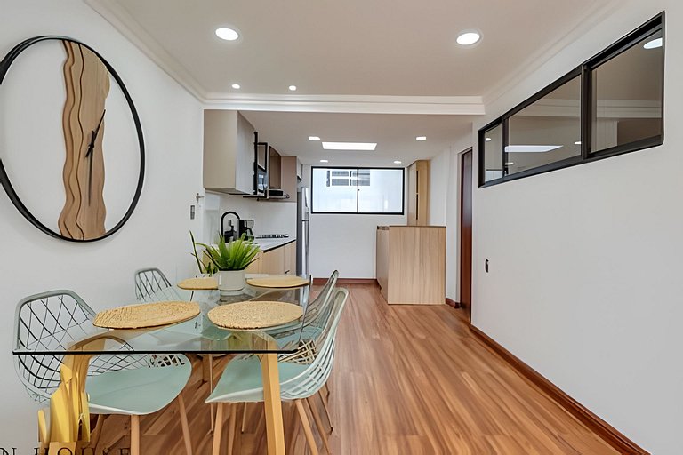 Aria Living 502 - Luxury Terrace in Laureles