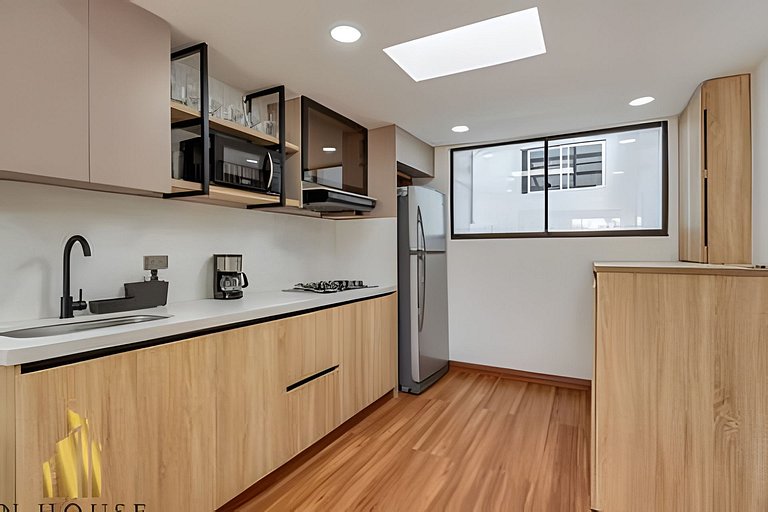 Aria Living 502 - Luxury Terrace in Laureles