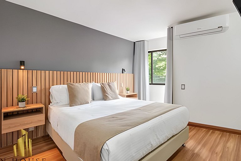 Aria Living 200 - Vibrant Apartment in Laureles