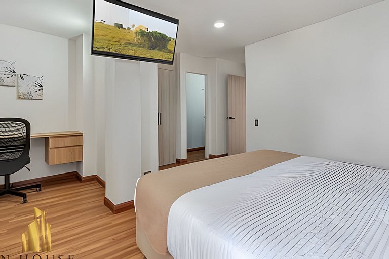 Aria Living 200 - Vibrant Apartment in Laureles