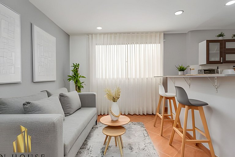 Aria Living 500 - Modern with Private Terrace
