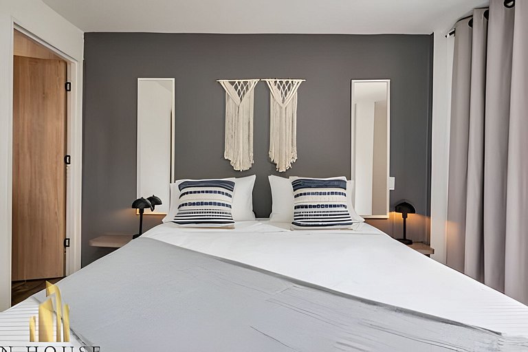 Aria Living 301 - Total Exclusivity in Laureles