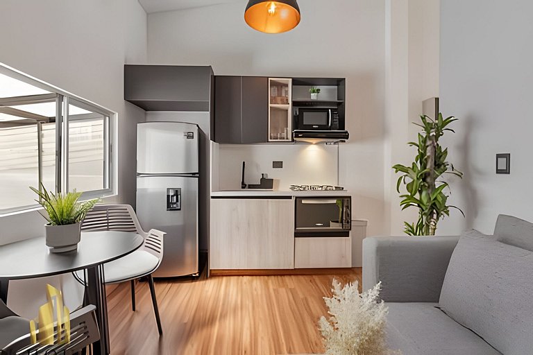 Aria Living 501 - Design and Perfect Location