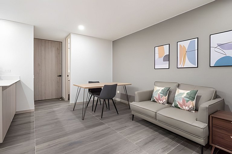Class 48 2302 - Intimate Loft with Private balcony