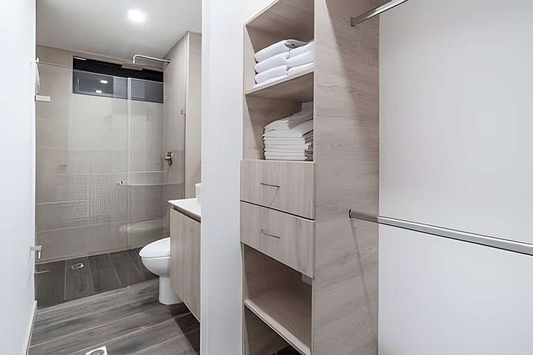 Class 48 2302 - Intimate Loft with Private balcony