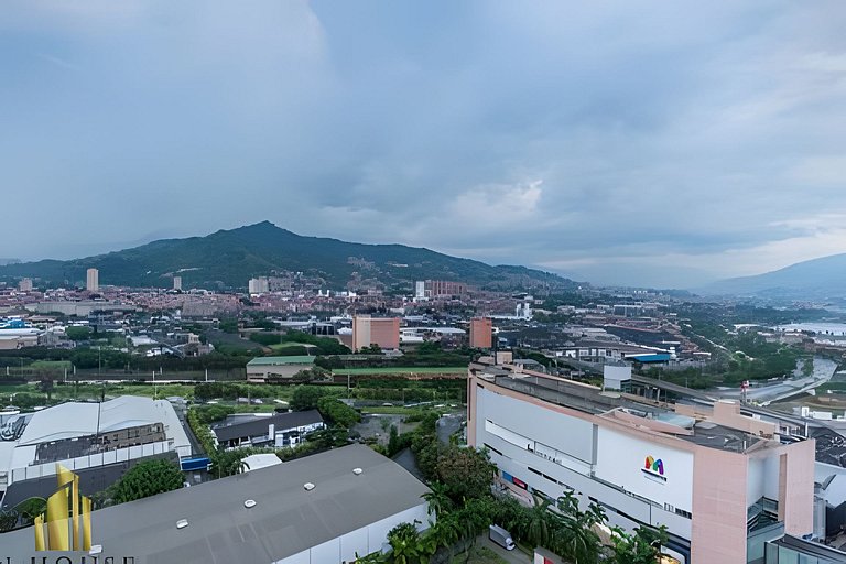 Class 48 2304 - Apt with Private Balcony/Sabaneta