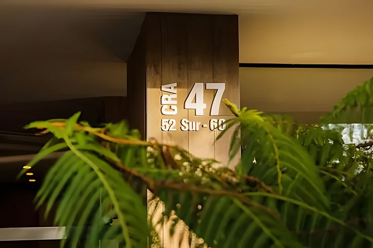 Class 48 2304 - Apt with Private Balcony/Sabaneta