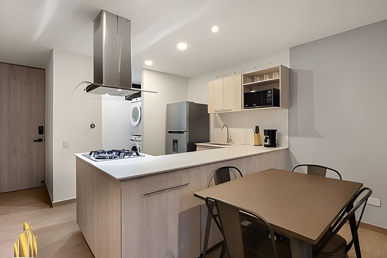 Class 48 2604 - Modern Living City views with AC
