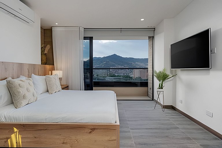 Clase 48 1002 - Loft with Panoramic Views and AC