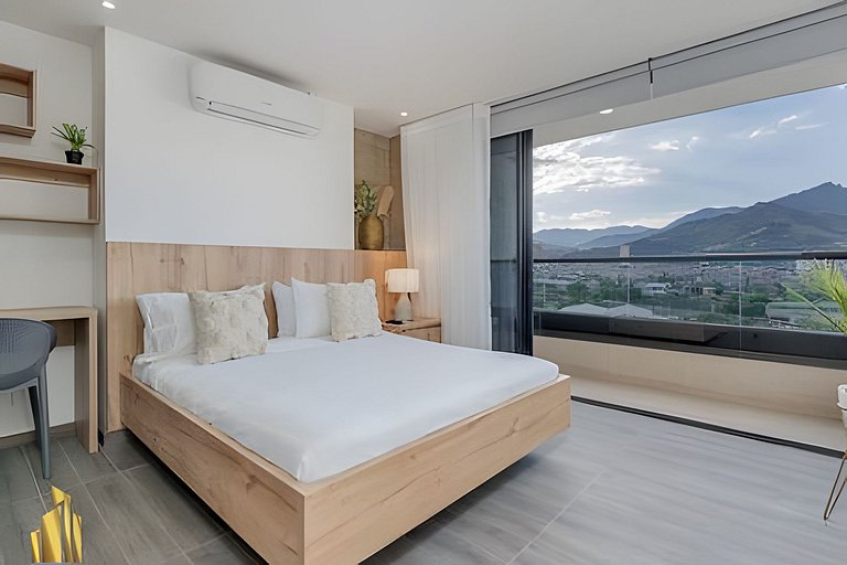 Clase 48 1002 - Loft with Panoramic Views and AC