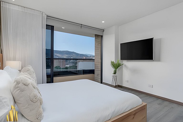 Clase 48 1002 - Loft with Panoramic Views and AC