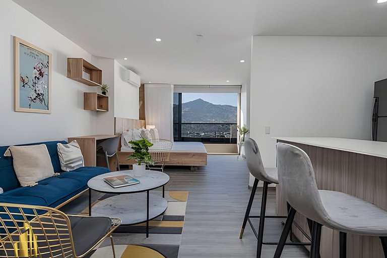 Clase 48 1002 - Loft with Panoramic Views and AC