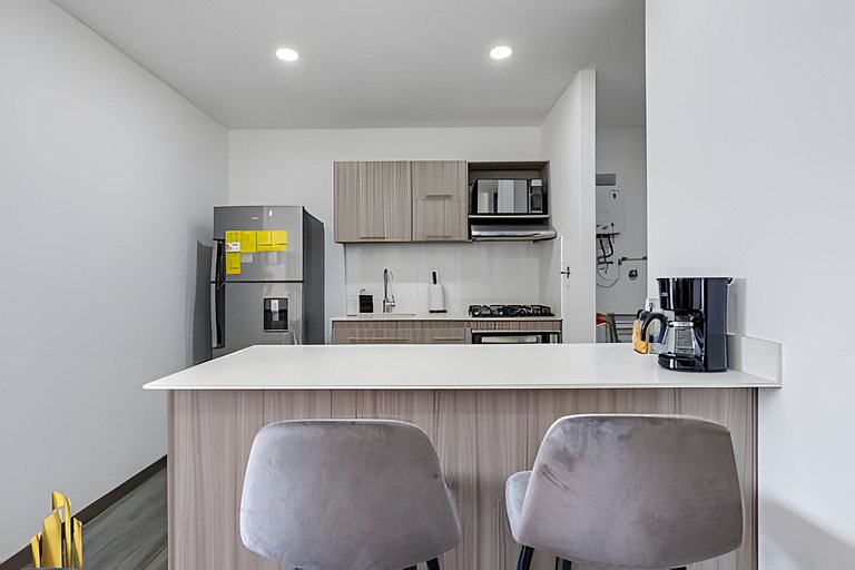 Clase 48 1002 - Loft with Panoramic Views and AC