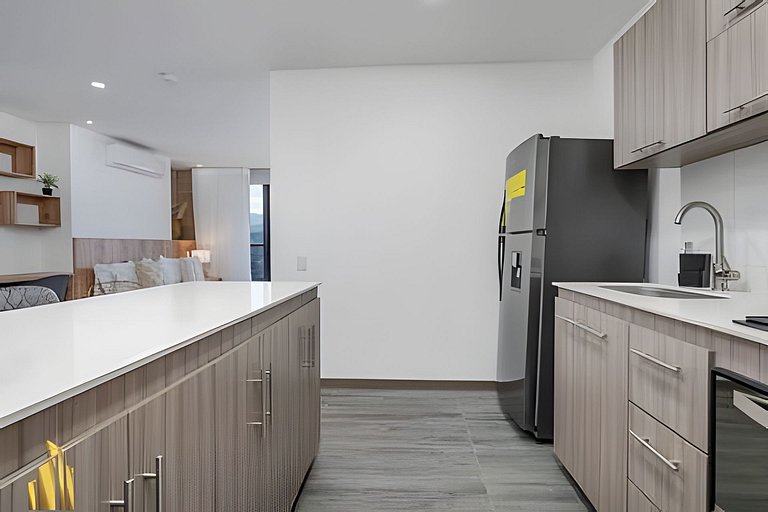 Clase 48 1002 - Loft with Panoramic Views and AC