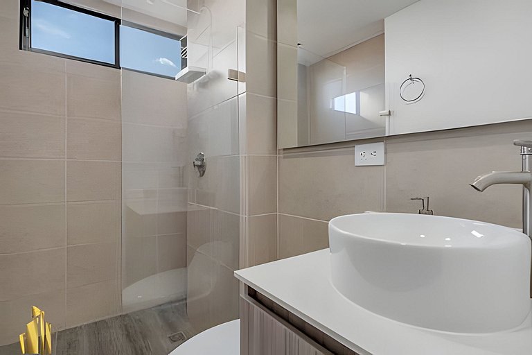 Clase 48 1002 - Loft with Panoramic Views and AC