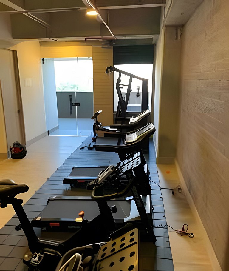 Clase 48 apt1002 - Loft with Panoramic Views and AC