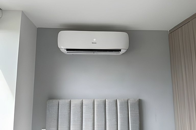 Class 48 1404 - Modern Living City views with AC
