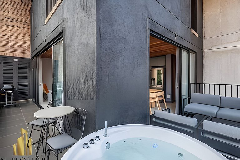 Morph 1301 - Chill Haven BBQ, Jacuzzi, AC