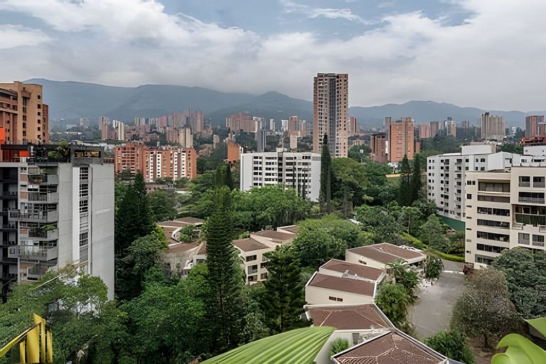 Morph 1202 - Stylish City Living: Modern Apt