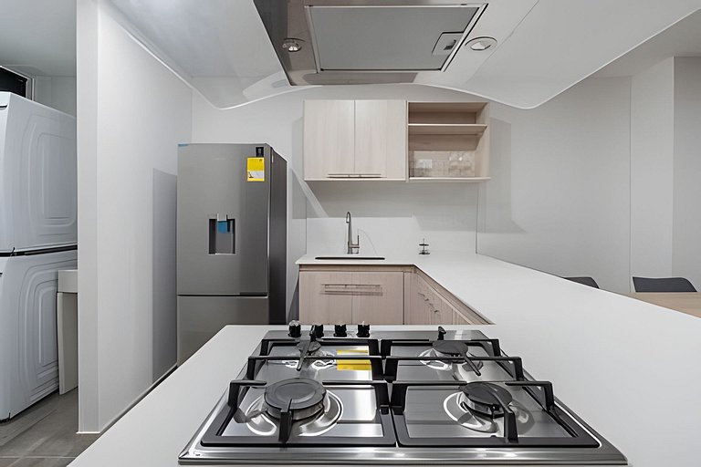 Class 48 2303- High-Class Loft w/ Priv balcony