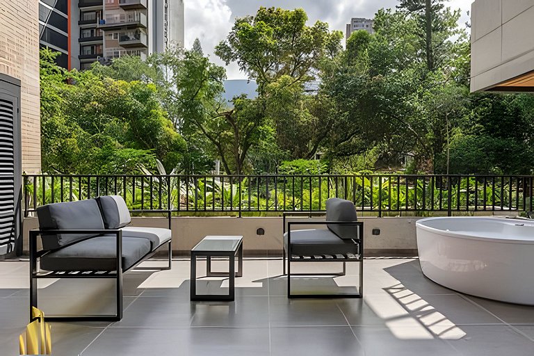 Morph 201 - High ceilings & modern apt/BBQ