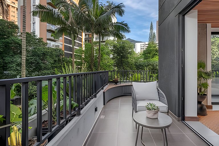 Morph 301 - Fresh Air Retreat in Poblado/AC