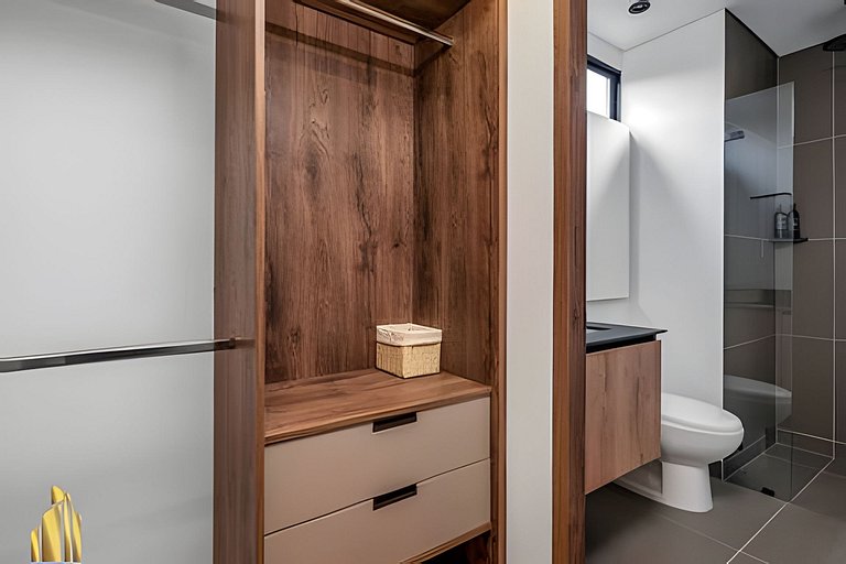 Morph 1402 - Stylish apt in Poblado/AC/Jacuzzi