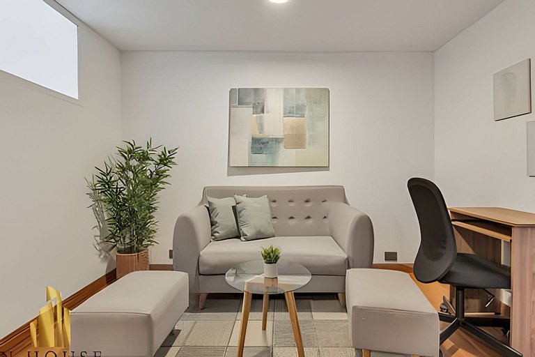 Aria Living 201 - Where Design and Location Shine