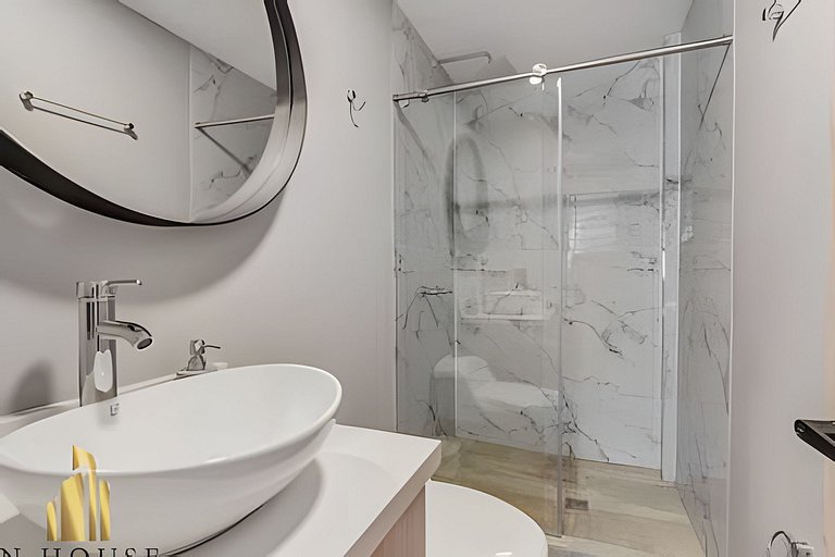 Aria Living 201 - Where Design and Location Shine