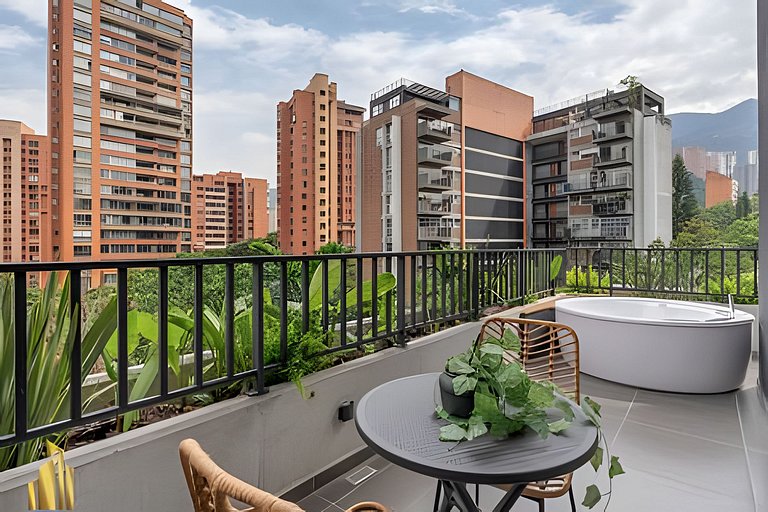 Morph 701 - Spacious apt City View Haven