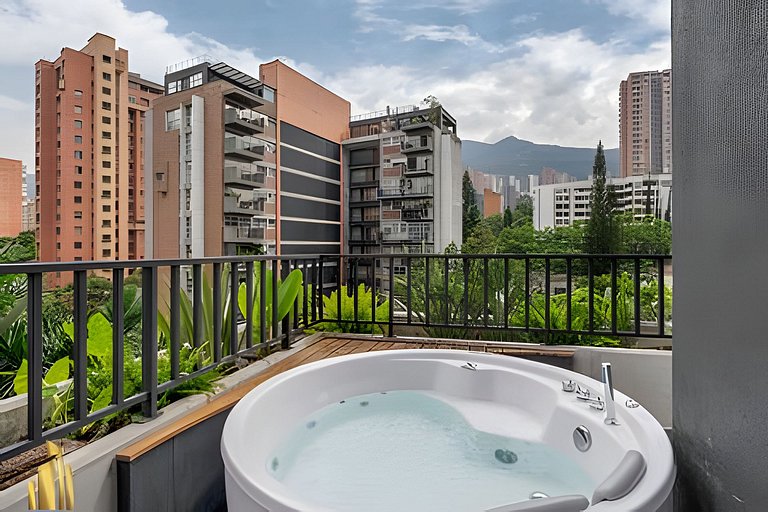 Morph 701 - Spacious apt City View Haven