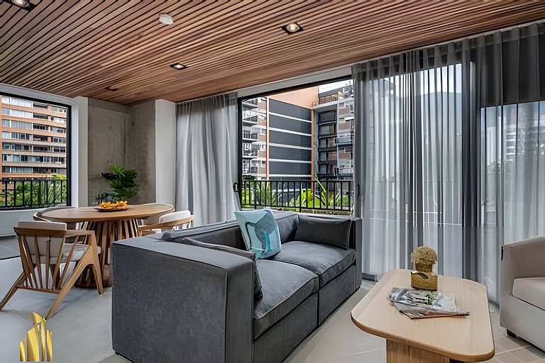 Morph 701 - Spacious apt City View Haven